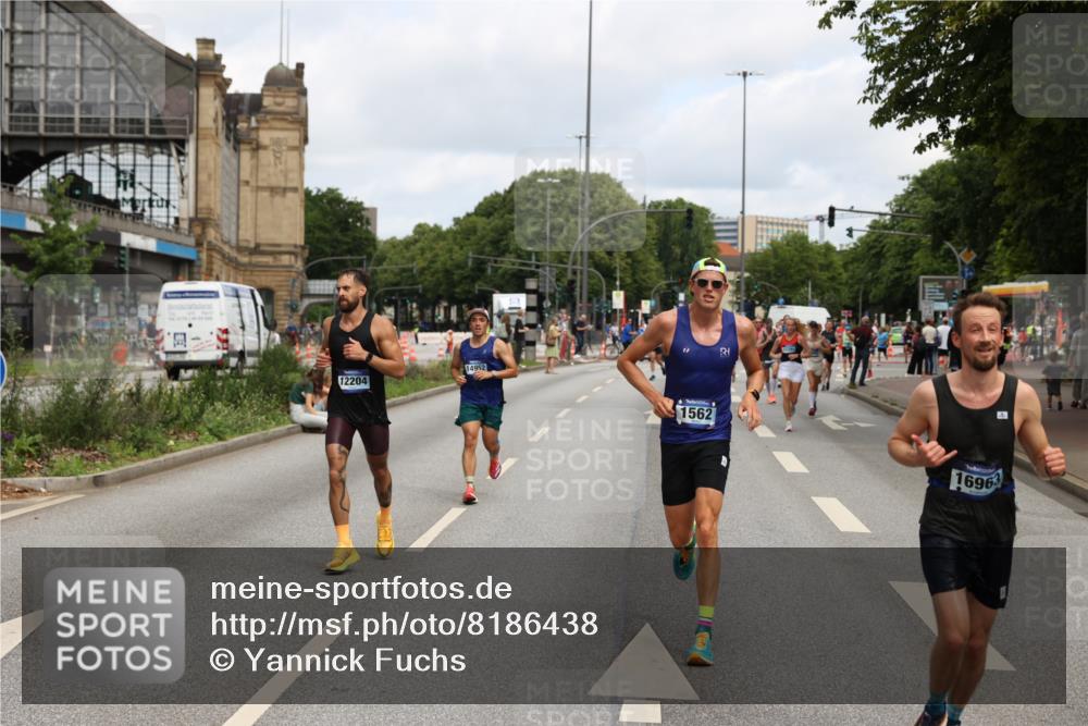 29.06.2025 - hella hamburg halbmarathon Yannick Fuchs http://msf.ph/oto/8186438 29.06.2025 10:29:52 20KM 57, 1217, 1344, 1562, 4740, 4944, 5269, 5554, 6704, 7466, 7867, 7972, 8864, 8901, 10771, 11559, 11898, 12204, 12369, 12751, 14603, 14629, 14952, 15390, 15391, 15991, 16140, 16177, 16695, 16712, 16811, 16963, 16964, 17022, 17643, 17826, 18183, 18220, 18237, 18419, 19022 meine-sportfotos.de