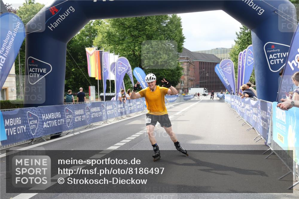 29.06.2025 - hella hamburg halbmarathon Strokosch-Dieckow http://msf.ph/oto/8186497 29.06.2025 09:26:44 Ziel 20539 meine-sportfotos.de
