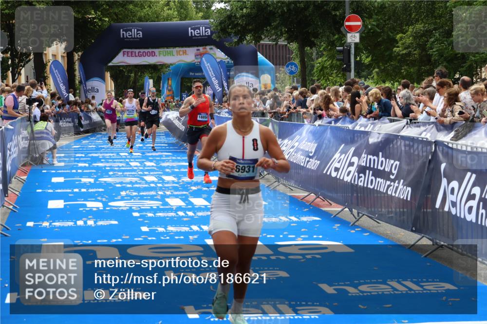 29.06.2025 - hella hamburg halbmarathon Zöllner http://msf.ph/oto/8186621 29.06.2025 10:33:38 Ziel 1053, 1396, 2836, 8312, 12595, 14975, 16931, 17191, 18854 meine-sportfotos.de