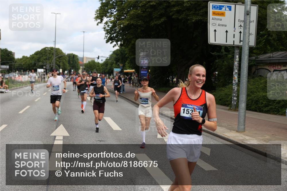 29.06.2025 - hella hamburg halbmarathon Yannick Fuchs http://msf.ph/oto/8186675 29.06.2025 10:29:59 20KM 57, 1344, 1562, 4050, 4740, 4944, 5269, 5554, 6704, 7466, 7867, 8901, 10771, 11559, 11898, 12044, 12204, 12751, 14629, 14841, 14952, 15390, 15391, 16140, 16177, 16695, 16811, 16963, 16964, 17022, 17643, 17826, 18183, 18220, 18237 meine-sportfotos.de