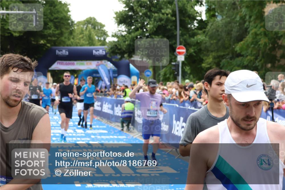 29.06.2025 - hella hamburg halbmarathon Zöllner http://msf.ph/oto/8186769 29.06.2025 10:43:22 Ziel 3109, 3124, 3146, 10099, 13348, 15921, 16314, 16720, 16997, 18274, 18987 meine-sportfotos.de