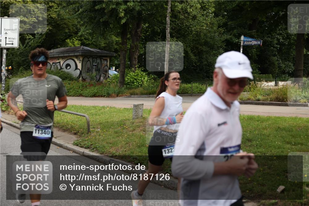 29.06.2025 - hella hamburg halbmarathon Yannick Fuchs http://msf.ph/oto/8187126 29.06.2025 10:43:40 20KM 1094, 1342, 1476, 2013, 2504, 2516, 2592, 2596, 2706, 2878, 2889, 2937, 3060, 3692, 4017, 4832, 5460, 5978, 6115, 6158, 7297, 7332, 7657, 8112, 8437, 9038, 9126, 9200, 9463, 9491, 9597, 9619, 9695, 9723, 9924, 9965, 10189, 11340, 11519, 11819, 11977, 12035, 12271, 12670, 13233, 13688, 13690, 14526, 14838, 15422, 15519, 15523, 16114, 16653, 16731, 16738, 16843, 16891, 17753, 17908, 18058, 18842, 18926, 18960, 19109 meine-sportfotos.de
