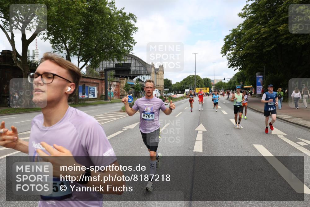 29.06.2025 - hella hamburg halbmarathon Yannick Fuchs http://msf.ph/oto/8187218 29.06.2025 10:30:07 20KM 57, 1344, 1889, 4050, 4740, 4944, 5269, 5554, 6704, 7466, 7867, 8901, 10771, 11559, 11898, 12044, 12751, 13798, 14629, 14841, 15390, 15391, 15931, 16177, 16695, 16811, 16964, 17022, 17643, 17826, 18183, 18220, 18237 meine-sportfotos.de