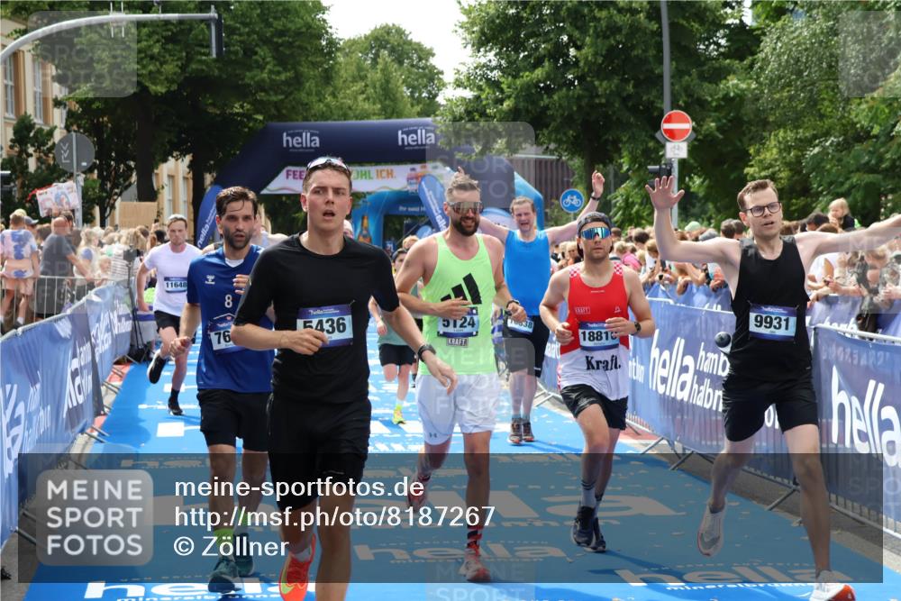 29.06.2025 - hella hamburg halbmarathon Zöllner http://msf.ph/oto/8187267 29.06.2025 10:43:36 Ziel 4080, 5124, 5436, 7635, 9931, 10246, 11648, 12623, 13996, 14484, 14690, 16338, 17912, 18513, 18775, 18810, 19229 meine-sportfotos.de