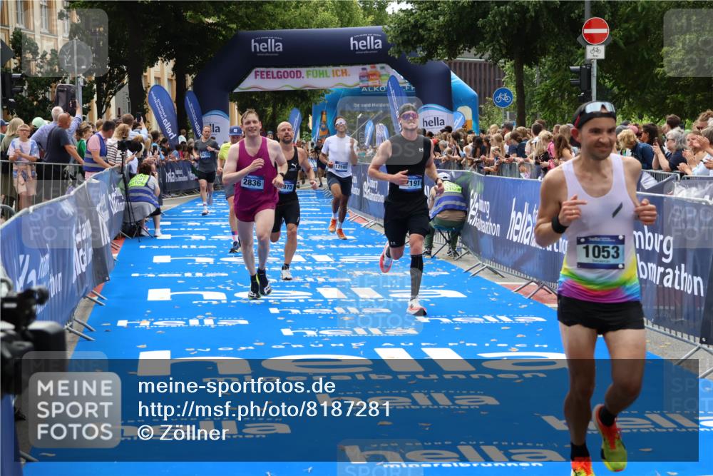 29.06.2025 - hella hamburg halbmarathon Zöllner http://msf.ph/oto/8187281 29.06.2025 10:33:43 Ziel 1053, 1396, 2836, 8312, 12595, 14975, 16755, 17191 meine-sportfotos.de