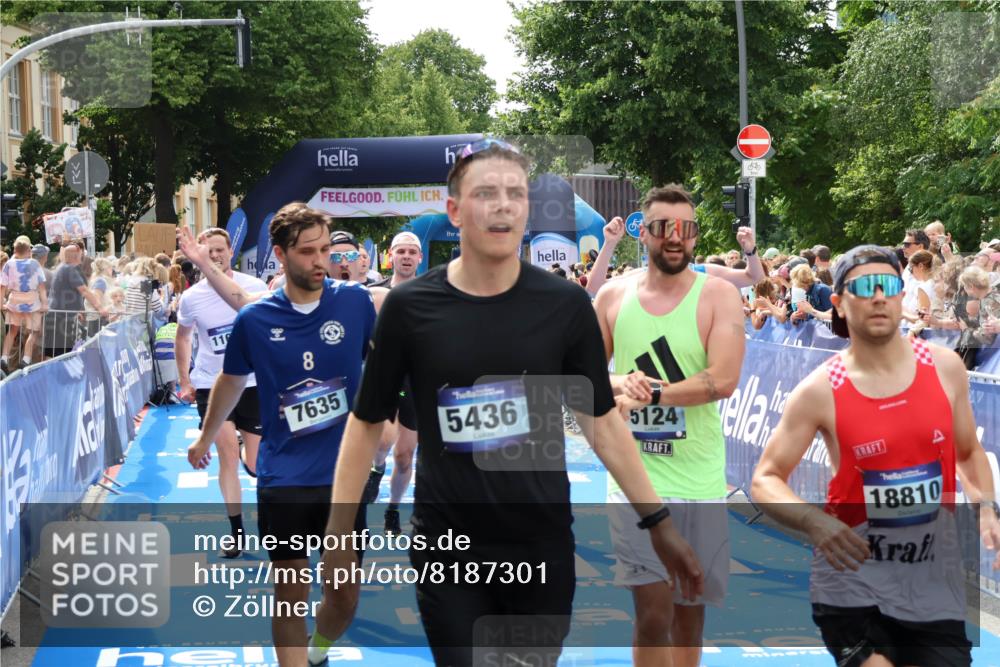 29.06.2025 - hella hamburg halbmarathon Zöllner http://msf.ph/oto/8187301 29.06.2025 10:43:37 Ziel 3116, 4080, 5124, 5436, 7635, 9931, 10246, 11648, 12623, 13996, 14484, 14690, 16338, 17912, 18513, 18775, 18810, 19229 meine-sportfotos.de