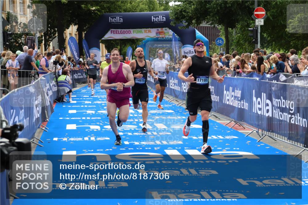 29.06.2025 - hella hamburg halbmarathon Zöllner http://msf.ph/oto/8187306 29.06.2025 10:33:44 Ziel 1053, 1396, 2836, 4246, 5193, 12595, 14975, 16755, 17191 meine-sportfotos.de