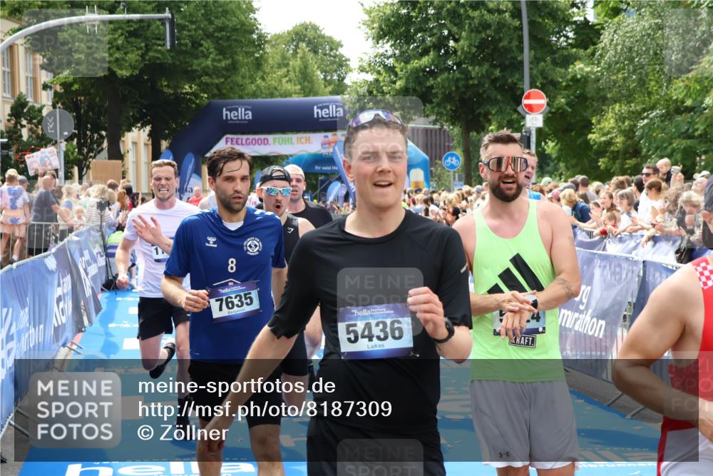 29.06.2025 - hella hamburg halbmarathon Zöllner http://msf.ph/oto/8187309 29.06.2025 10:43:38 Ziel 3116, 4080, 5124, 7635, 10246, 11648, 12623, 13996, 14484, 14690, 16338, 17912, 18449, 18513, 18775, 18810, 19229 meine-sportfotos.de
