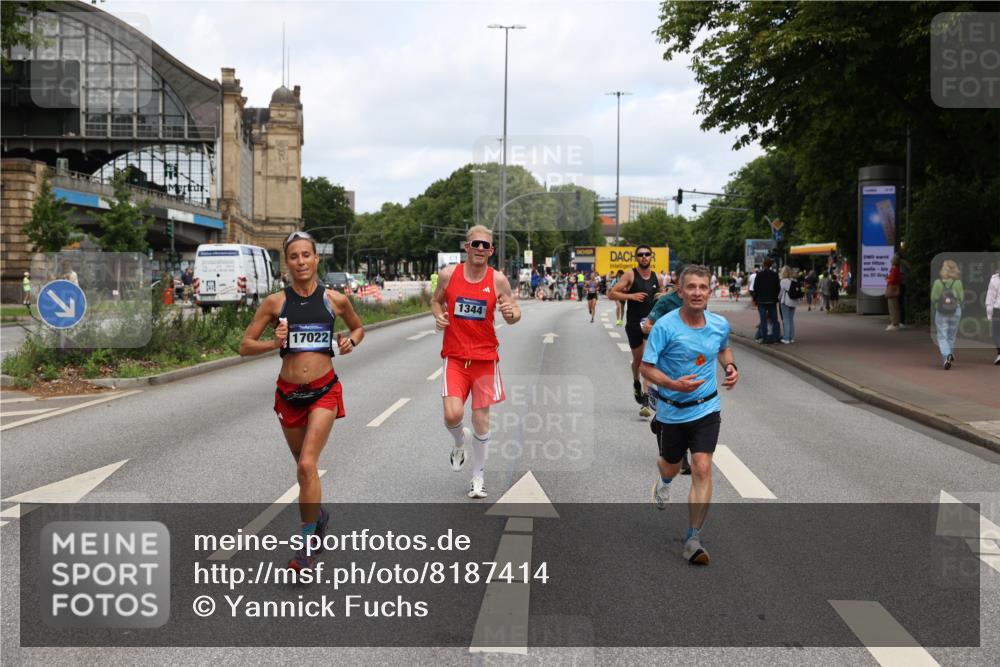 29.06.2025 - hella hamburg halbmarathon Yannick Fuchs http://msf.ph/oto/8187414 29.06.2025 10:30:09 20KM 57, 1344, 1889, 4050, 4740, 4944, 5269, 5554, 6704, 7466, 7867, 10771, 11559, 11898, 12044, 12751, 13798, 14629, 14841, 15390, 15415, 15701, 15931, 16123, 16177, 16695, 16811, 16964, 17022, 17826, 18183, 18220, 18237 meine-sportfotos.de