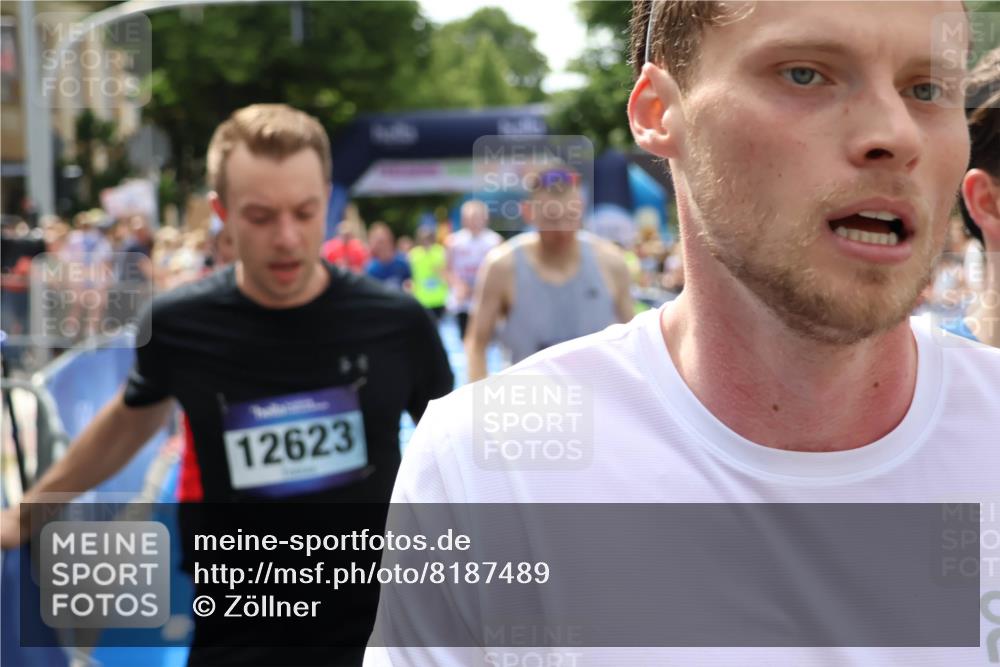 29.06.2025 - hella hamburg halbmarathon Zöllner http://msf.ph/oto/8187489 29.06.2025 10:43:41 Ziel 3116, 4318, 6903, 9114, 13421, 13996, 14201, 14210, 14484, 14690, 15328, 15932, 17912, 18449, 18775, 19229 meine-sportfotos.de