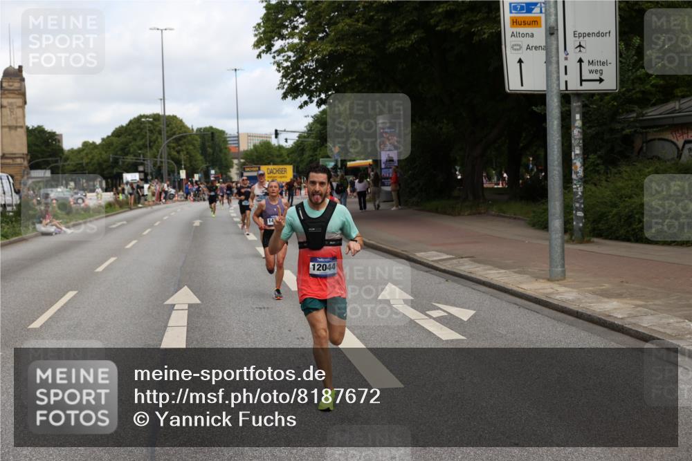 29.06.2025 - hella hamburg halbmarathon Yannick Fuchs http://msf.ph/oto/8187672 29.06.2025 10:30:19 20KM 57, 1344, 1889, 3843, 4050, 4944, 6032, 10384, 10877, 11898, 12044, 12462, 12514, 13252, 13798, 14789, 14841, 15415, 15701, 15931, 15959, 16123, 18237, 18259, 18841 meine-sportfotos.de
