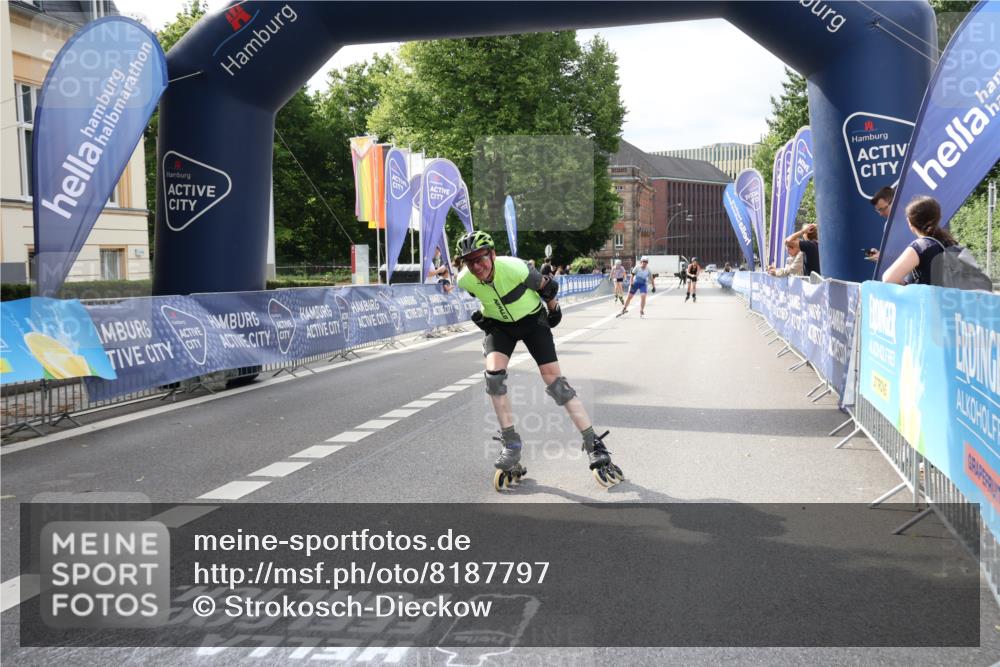 29.06.2025 - hella hamburg halbmarathon Strokosch-Dieckow http://msf.ph/oto/8187797 29.06.2025 09:28:19 Ziel 20228, 20233, 20470, 20545 meine-sportfotos.de