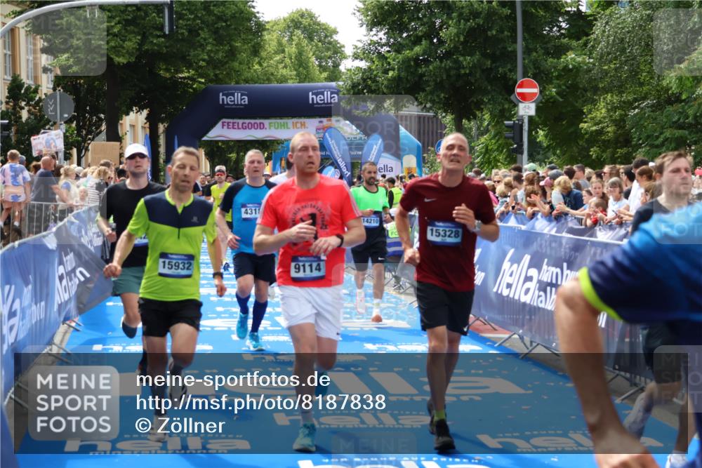 29.06.2025 - hella hamburg halbmarathon Zöllner http://msf.ph/oto/8187838 29.06.2025 10:43:47 Ziel 1976, 4318, 6903, 6991, 7185, 9114, 9159, 11153, 11778, 11848, 13421, 14201, 14210, 15328, 15512, 15932, 16062, 16105, 18449, 19090 meine-sportfotos.de
