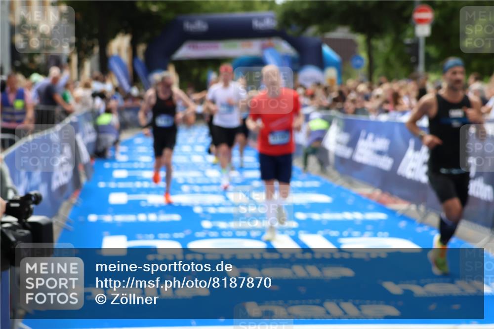 29.06.2025 - hella hamburg halbmarathon Zöllner http://msf.ph/oto/8187870 29.06.2025 10:33:52 Ziel 1743, 2228, 2243, 2746, 4246, 5193, 10865, 13771, 14310, 14466, 16243 meine-sportfotos.de
