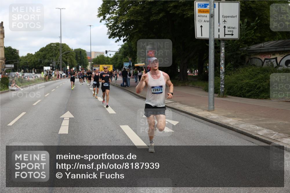 29.06.2025 - hella hamburg halbmarathon Yannick Fuchs http://msf.ph/oto/8187939 29.06.2025 10:30:22 20KM 1889, 3843, 4050, 4062, 6032, 10384, 10477, 10877, 12044, 12462, 12514, 13252, 13798, 14789, 14841, 15415, 15701, 15931, 15959, 16123, 18259, 18841 meine-sportfotos.de