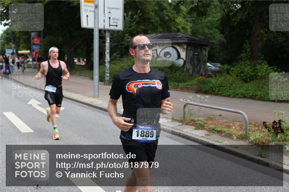 29.06.2025 - hella hamburg halbmarathon Yannick Fuchs http://msf.ph/oto/8187979 29.06.2025 10:30:26 20KM 1889, 3843, 4050, 4062, 6032, 10384, 10477, 10877, 12044, 12462, 12514, 13252, 13798, 14789, 14841, 15161, 15415, 15701, 15931, 15959, 16119, 16123, 17612, 18259, 18841 meine-sportfotos.de