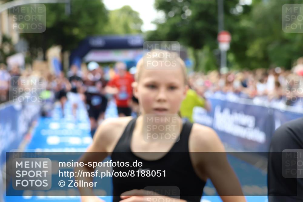 29.06.2025 - hella hamburg halbmarathon Zöllner http://msf.ph/oto/8188051 29.06.2025 10:43:51 Ziel 1976, 3437, 3697, 5624, 5692, 6991, 7185, 9043, 9159, 9374, 11153, 11778, 11848, 13897, 14861, 15512, 16062, 16105, 18650, 19090 meine-sportfotos.de