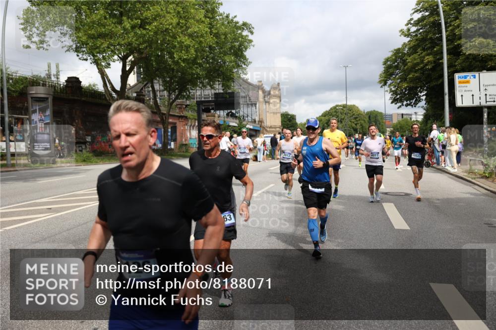 29.06.2025 - hella hamburg halbmarathon Yannick Fuchs http://msf.ph/oto/8188071 29.06.2025 10:43:45 20KM 2013, 2504, 2516, 2592, 2596, 2706, 2878, 2889, 2937, 3060, 3543, 3562, 3692, 4017, 4832, 5460, 5978, 6115, 6158, 7100, 7297, 7332, 7657, 8112, 8437, 8454, 8813, 9038, 9126, 9200, 9463, 9491, 9597, 9619, 9695, 9723, 9924, 9965, 10189, 11339, 11340, 11519, 11819, 11977, 12035, 12271, 12670, 13159, 13233, 13688, 13690, 13976, 14526, 14838, 15519, 15523, 15966, 16114, 16653, 16731, 16738, 16843, 16877, 16891, 17001, 17753, 17908, 18058, 18350, 18842, 18926, 18960, 19109 meine-sportfotos.de