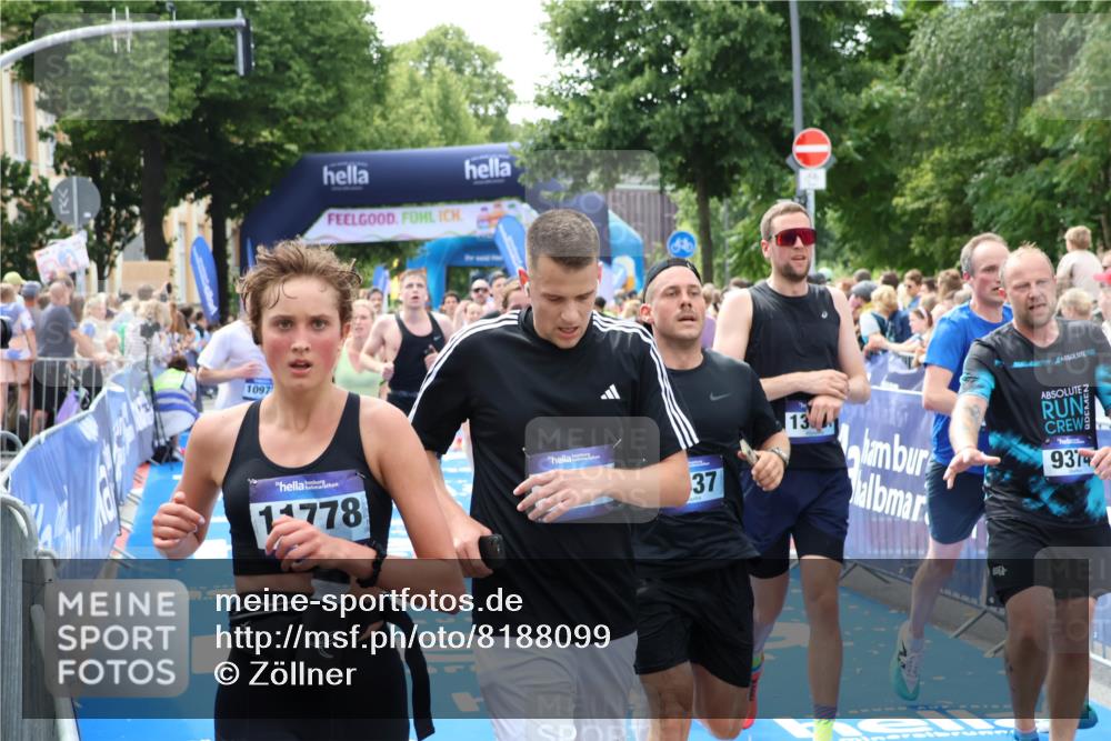 29.06.2025 - hella hamburg halbmarathon Zöllner http://msf.ph/oto/8188099 29.06.2025 10:43:56 Ziel 3437, 3697, 3907, 5624, 5692, 7185, 8063, 8145, 9043, 9374, 10493, 11778, 11809, 12438, 12966, 13897, 14861, 16549, 17376, 17403, 18650, 18678 meine-sportfotos.de