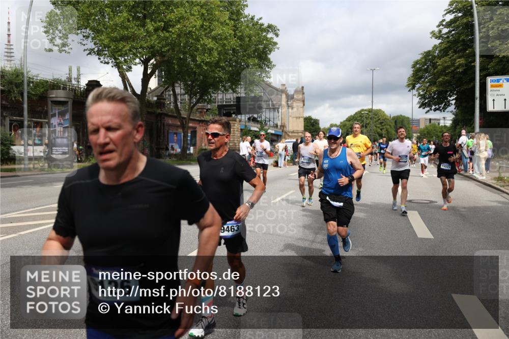 29.06.2025 - hella hamburg halbmarathon Yannick Fuchs http://msf.ph/oto/8188123 29.06.2025 10:43:45 20KM 2013, 2504, 2516, 2592, 2596, 2706, 2878, 2889, 2937, 3060, 3543, 3562, 3692, 4017, 4832, 5460, 5978, 6115, 6158, 7100, 7297, 7332, 7657, 8112, 8437, 8454, 8813, 9038, 9126, 9200, 9463, 9491, 9597, 9619, 9695, 9723, 9924, 9965, 10189, 11339, 11340, 11519, 11819, 11977, 12035, 12271, 12670, 13159, 13233, 13688, 13690, 13976, 14526, 14838, 15519, 15523, 15966, 16114, 16653, 16731, 16738, 16843, 16877, 16891, 17001, 17753, 17908, 18058, 18350, 18842, 18926, 18960, 19109 meine-sportfotos.de