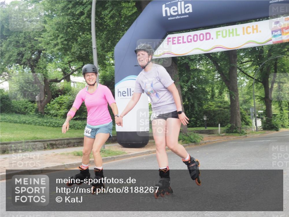 29.06.2025 - hella hamburg halbmarathon KatJ http://msf.ph/oto/8188267 29.06.2025 09:25:35 Zwischen KM18-KM19  meine-sportfotos.de