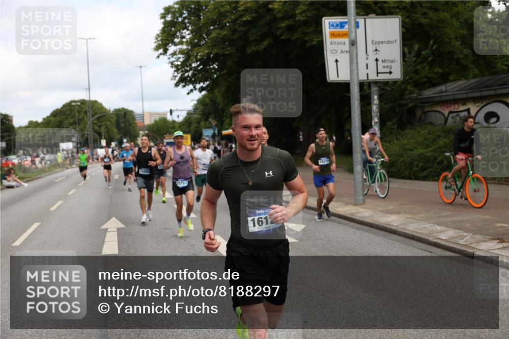 29.06.2025 - hella hamburg halbmarathon Yannick Fuchs http://msf.ph/oto/8188297 29.06.2025 10:30:31 20KM 1889, 3843, 4062, 6032, 10384, 10477, 10877, 12447, 12462, 12488, 12514, 13252, 13343, 13419, 13798, 14789, 14875, 15161, 15415, 15701, 15959, 16119, 16123, 17612, 17691, 18259, 18841 meine-sportfotos.de