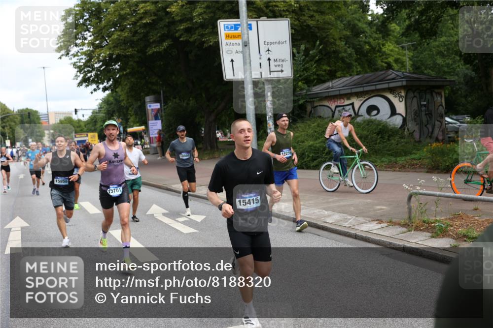 29.06.2025 - hella hamburg halbmarathon Yannick Fuchs http://msf.ph/oto/8188320 29.06.2025 10:30:31 20KM 1889, 3843, 4062, 6032, 10384, 10477, 10877, 12447, 12462, 12488, 12514, 13252, 13343, 13419, 13798, 14789, 14875, 15161, 15415, 15701, 15959, 16119, 16123, 17612, 17691, 18259, 18841 meine-sportfotos.de