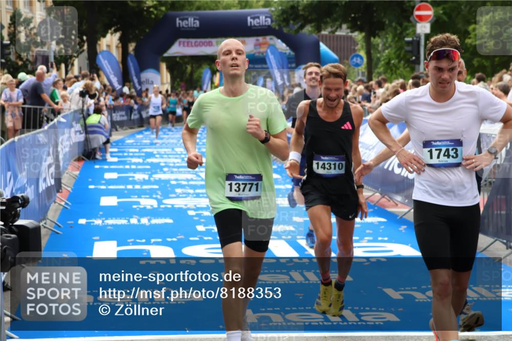 29.06.2025 - hella hamburg halbmarathon Zöllner http://msf.ph/oto/8188353 29.06.2025 10:33:56 Ziel 1743, 2243, 10865, 13771, 14310, 14466, 15500, 16243 meine-sportfotos.de