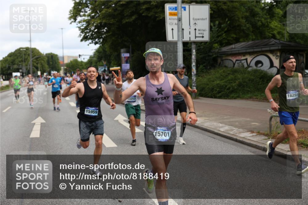 29.06.2025 - hella hamburg halbmarathon Yannick Fuchs http://msf.ph/oto/8188419 29.06.2025 10:30:32 20KM 1889, 3843, 4062, 6032, 10384, 10477, 10877, 12447, 12462, 12488, 12514, 13252, 13343, 13419, 13798, 14789, 14875, 15161, 15415, 15701, 15959, 16119, 16123, 17612, 17691, 18259, 18841 meine-sportfotos.de
