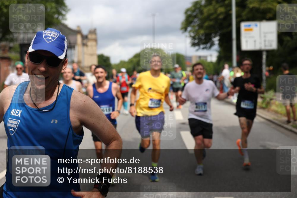 29.06.2025 - hella hamburg halbmarathon Yannick Fuchs http://msf.ph/oto/8188538 29.06.2025 10:43:46 20KM 2013, 2504, 2516, 2592, 2706, 2878, 2889, 2937, 3060, 3543, 3562, 3692, 4017, 4832, 5460, 5978, 6115, 6158, 7100, 7297, 7332, 7657, 8112, 8437, 8454, 8813, 9038, 9126, 9200, 9463, 9491, 9597, 9619, 9695, 9723, 9924, 9965, 10189, 11339, 11340, 11519, 11819, 11977, 12035, 12271, 12670, 13159, 13233, 13688, 13690, 13976, 14526, 14838, 15519, 15523, 15966, 16114, 16653, 16731, 16738, 16843, 16877, 16891, 17001, 17753, 17908, 18058, 18350, 18842, 18926, 18960, 19109 meine-sportfotos.de