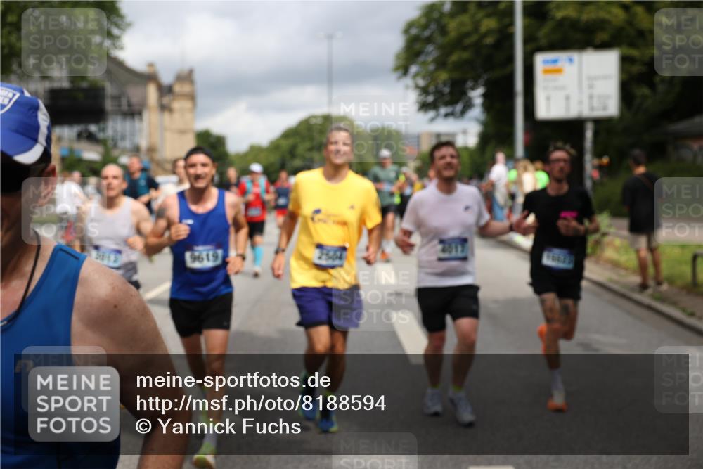 29.06.2025 - hella hamburg halbmarathon Yannick Fuchs http://msf.ph/oto/8188594 29.06.2025 10:43:46 20KM 2013, 2504, 2516, 2592, 2706, 2878, 2889, 2937, 3060, 3543, 3562, 3692, 4017, 4832, 5460, 5978, 6115, 6158, 7100, 7297, 7332, 7657, 8112, 8437, 8454, 8813, 9038, 9126, 9200, 9463, 9491, 9597, 9619, 9695, 9723, 9924, 9965, 10189, 11339, 11340, 11519, 11819, 11977, 12035, 12271, 12670, 13159, 13233, 13688, 13690, 13976, 14526, 14838, 15519, 15523, 15966, 16114, 16653, 16731, 16738, 16843, 16877, 16891, 17001, 17753, 17908, 18058, 18350, 18842, 18926, 18960, 19109 meine-sportfotos.de