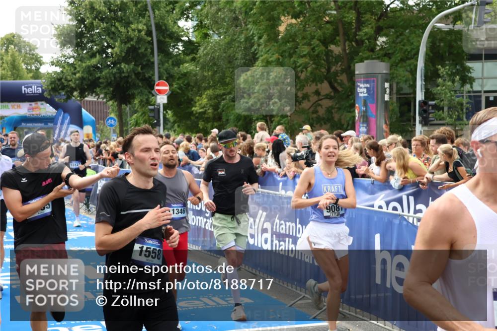 29.06.2025 - hella hamburg halbmarathon Zöllner http://msf.ph/oto/8188717 29.06.2025 10:44:10 Ziel 1391, 1558, 2816, 3021, 4999, 5231, 6705, 9081, 9633, 10193, 10930, 11346, 13123, 16506, 16648, 16697, 17748, 17977, 18004 meine-sportfotos.de