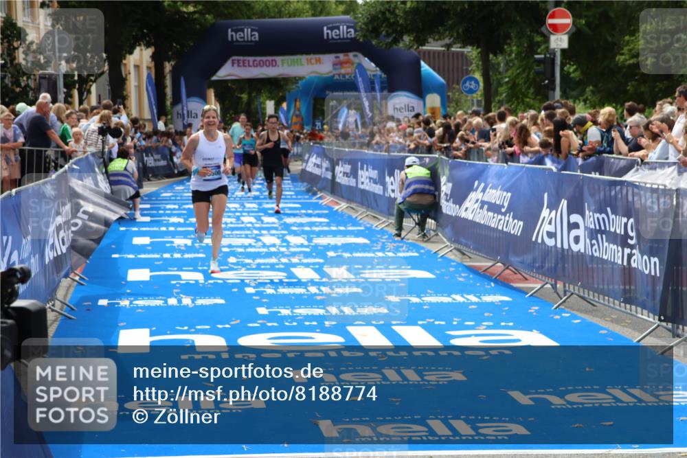 29.06.2025 - hella hamburg halbmarathon Zöllner http://msf.ph/oto/8188774 29.06.2025 10:34:00 Ziel 9345, 9519, 10865, 11227, 13493, 13494, 15268, 15500 meine-sportfotos.de