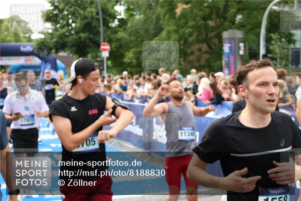 29.06.2025 - hella hamburg halbmarathon Zöllner http://msf.ph/oto/8188830 29.06.2025 10:44:11 Ziel 1391, 2816, 3021, 4999, 5231, 9633, 10193, 10930, 11346, 13123, 14686, 15280, 16506, 16648, 16697, 17748, 17977, 18004 meine-sportfotos.de