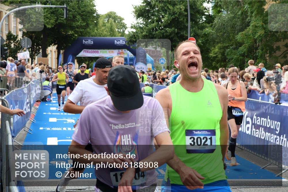29.06.2025 - hella hamburg halbmarathon Zöllner http://msf.ph/oto/8188908 29.06.2025 10:44:17 Ziel 1413, 1415, 4999, 5231, 5275, 5884, 7005, 8722, 9444, 9633, 10193, 10930, 12159, 14686, 14687, 15225, 15280, 16301, 16316, 16648, 16893, 17748, 18691 meine-sportfotos.de