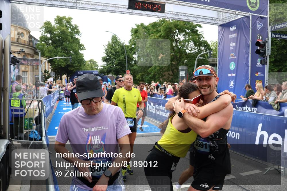29.06.2025 - hella hamburg halbmarathon Zöllner http://msf.ph/oto/8189012 29.06.2025 10:44:23 Ziel 1220, 1413, 1415, 1902, 5275, 5884, 7191, 8722, 9444, 12528, 16316, 16547, 16803, 16893 meine-sportfotos.de