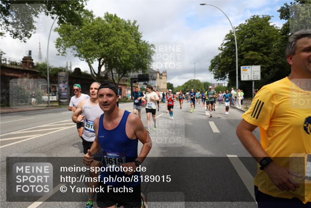 29.06.2025 - hella hamburg halbmarathon Yannick Fuchs http://msf.ph/oto/8189015 29.06.2025 10:43:47 20KM 2013, 2504, 2516, 2706, 2878, 2889, 2937, 3543, 3562, 3692, 4017, 4832, 5460, 5978, 6115, 7100, 7297, 7332, 7657, 8112, 8437, 8454, 8813, 9126, 9200, 9463, 9491, 9551, 9597, 9619, 9695, 9723, 9924, 9965, 10189, 11339, 11819, 11977, 12035, 12271, 12670, 13159, 13688, 13690, 13976, 14526, 14838, 15519, 15523, 15966, 16114, 16653, 16731, 16738, 16843, 16877, 16891, 17001, 17753, 17908, 18058, 18350, 18842, 18926, 18960, 19109 meine-sportfotos.de