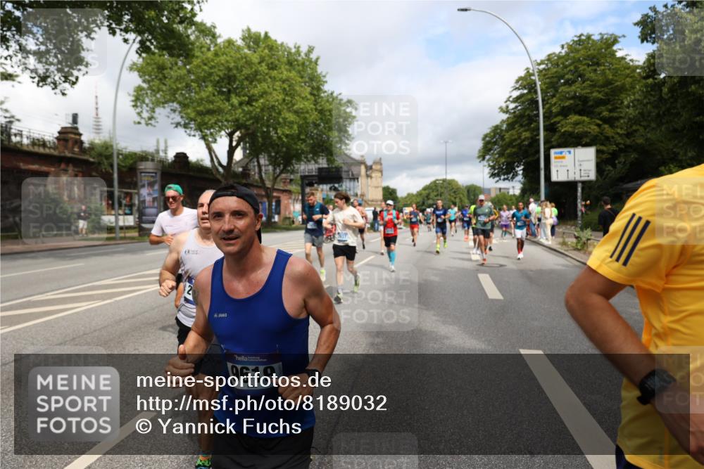29.06.2025 - hella hamburg halbmarathon Yannick Fuchs http://msf.ph/oto/8189032 29.06.2025 10:43:48 20KM 2013, 2504, 2516, 2878, 2889, 2937, 3414, 3543, 3562, 3692, 4017, 4832, 5460, 5978, 6115, 7100, 7297, 7332, 7657, 8112, 8437, 8454, 8813, 9126, 9200, 9463, 9491, 9551, 9597, 9619, 9723, 9924, 9965, 10189, 11339, 11819, 11977, 12035, 12271, 12670, 13159, 13690, 13976, 14526, 14838, 15519, 15523, 15966, 16114, 16653, 16731, 16738, 16843, 16877, 16891, 17001, 17753, 17908, 18058, 18350, 18926, 18960, 19109 meine-sportfotos.de