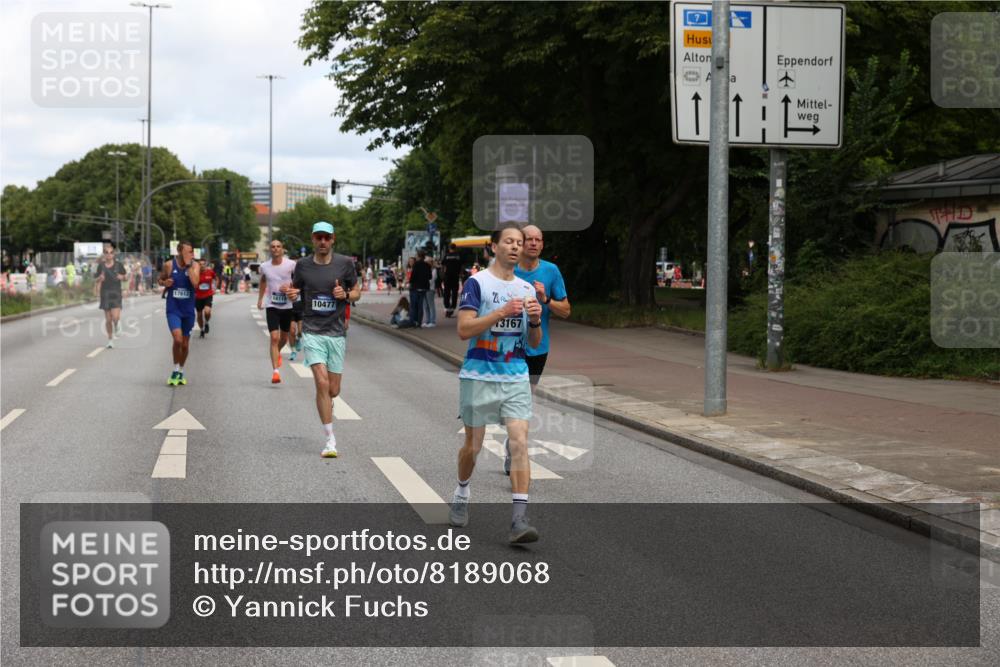 29.06.2025 - hella hamburg halbmarathon Yannick Fuchs http://msf.ph/oto/8189068 29.06.2025 10:30:42 20KM 2399, 3843, 4062, 6032, 6829, 6990, 10384, 10477, 10877, 12447, 12462, 12488, 12514, 13252, 13343, 13419, 14789, 14875, 15115, 15161, 16119, 17329, 17612, 17691, 18600, 18841 meine-sportfotos.de