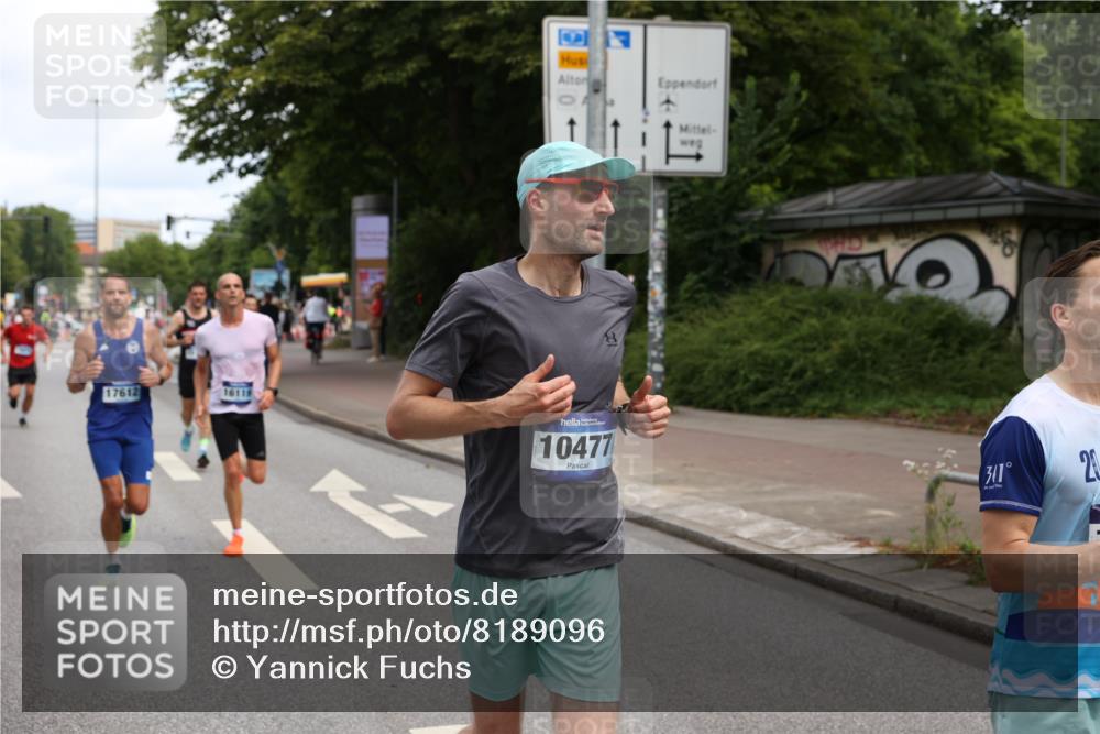 29.06.2025 - hella hamburg halbmarathon Yannick Fuchs http://msf.ph/oto/8189096 29.06.2025 10:30:44 20KM 2399, 3843, 4062, 6829, 6990, 6993, 10384, 10477, 12447, 12462, 12488, 12514, 13343, 13419, 14789, 14875, 15115, 15161, 15348, 16119, 17329, 17612, 17691, 18600 meine-sportfotos.de
