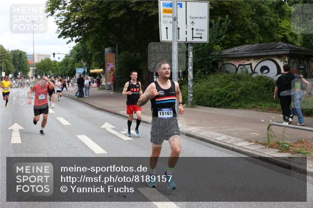 29.06.2025 - hella hamburg halbmarathon Yannick Fuchs http://msf.ph/oto/8189157 29.06.2025 10:30:47 20KM 2399, 2774, 3809, 3843, 4062, 6829, 6990, 6993, 10477, 12447, 12488, 13343, 13419, 14601, 14875, 15115, 15161, 15348, 16119, 17217, 17329, 17612, 17691, 18156, 18600 meine-sportfotos.de