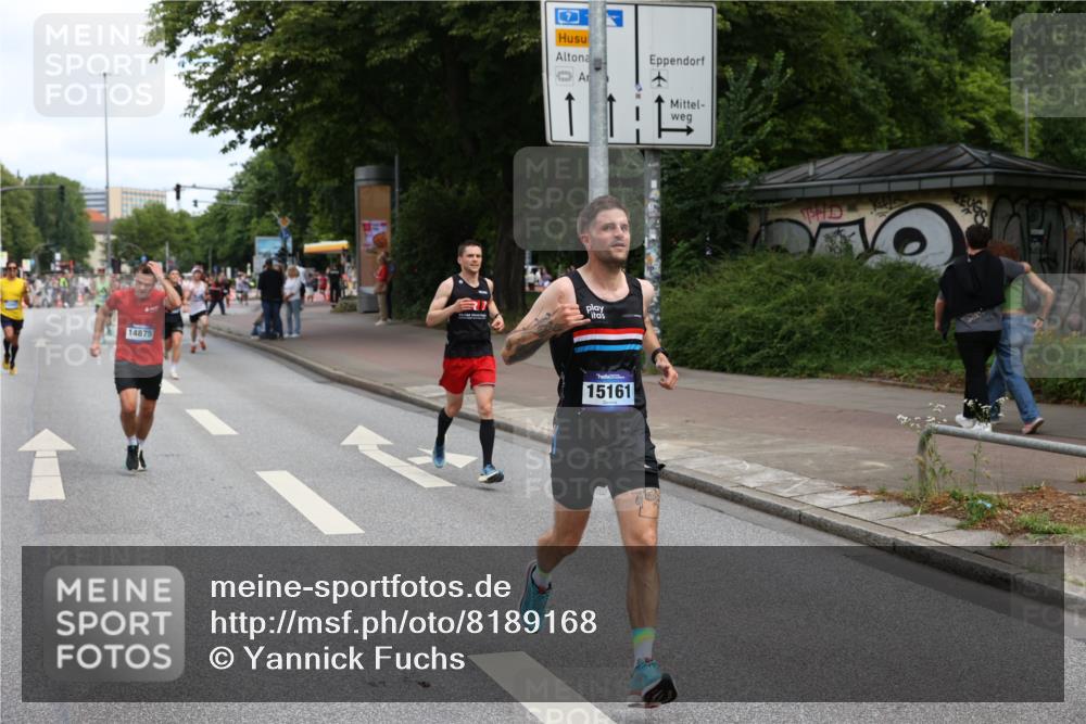 29.06.2025 - hella hamburg halbmarathon Yannick Fuchs http://msf.ph/oto/8189168 29.06.2025 10:30:47 20KM 2399, 2774, 3809, 3843, 4062, 6829, 6990, 6993, 10477, 12447, 12488, 13343, 13419, 14601, 14875, 15115, 15161, 15348, 16119, 17217, 17329, 17612, 17691, 18156, 18600 meine-sportfotos.de
