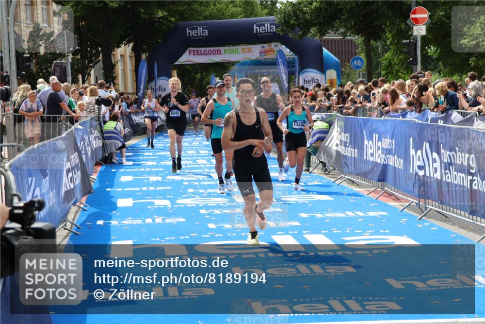 29.06.2025 - hella hamburg halbmarathon Zöllner http://msf.ph/oto/8189194 29.06.2025 10:34:05 Ziel 9345, 9519, 11019, 11227, 13066, 13493, 13494, 14448, 15268, 16724, 17877 meine-sportfotos.de