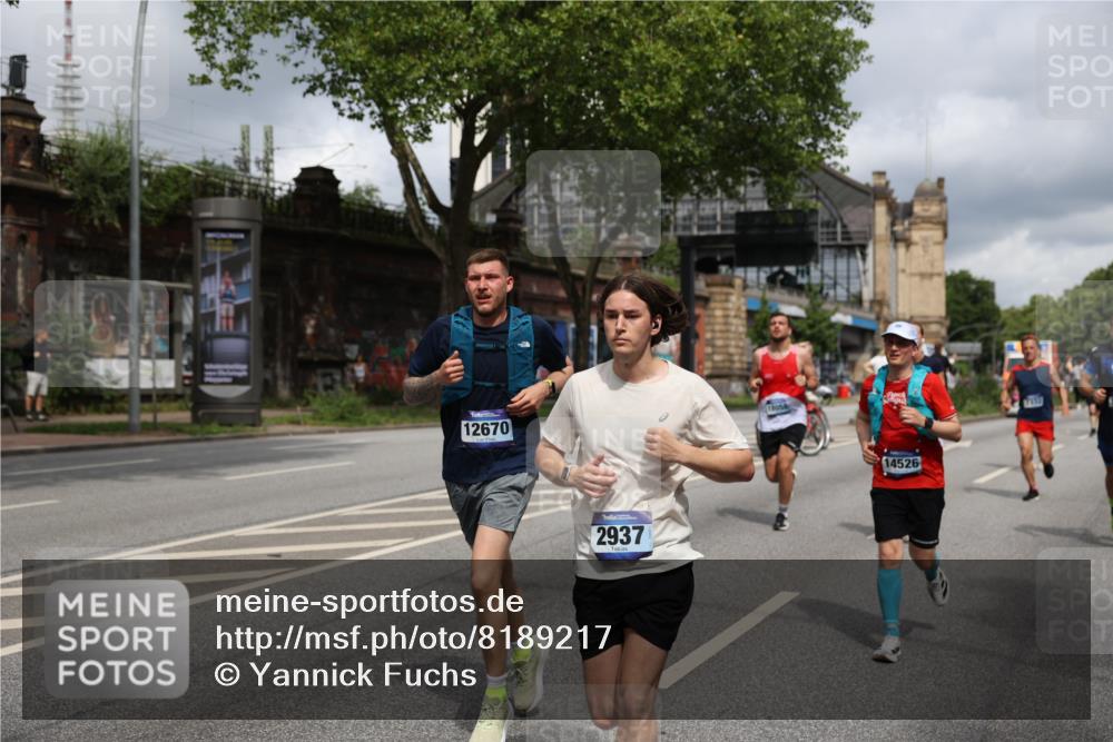 29.06.2025 - hella hamburg halbmarathon Yannick Fuchs http://msf.ph/oto/8189217 29.06.2025 10:43:49 20KM 2013, 2504, 2516, 2878, 2889, 2937, 3414, 3543, 3562, 3692, 4017, 4832, 5460, 5978, 6115, 7100, 7332, 7657, 8112, 8437, 8454, 8813, 9126, 9200, 9463, 9491, 9551, 9597, 9619, 9723, 9924, 9965, 10189, 11339, 11819, 11977, 12035, 12271, 12670, 13159, 13225, 13690, 13976, 14526, 14838, 15519, 15523, 15966, 16114, 16653, 16731, 16738, 16843, 16877, 16891, 17001, 17753, 17908, 18058, 18350, 18926, 18960, 19109 meine-sportfotos.de