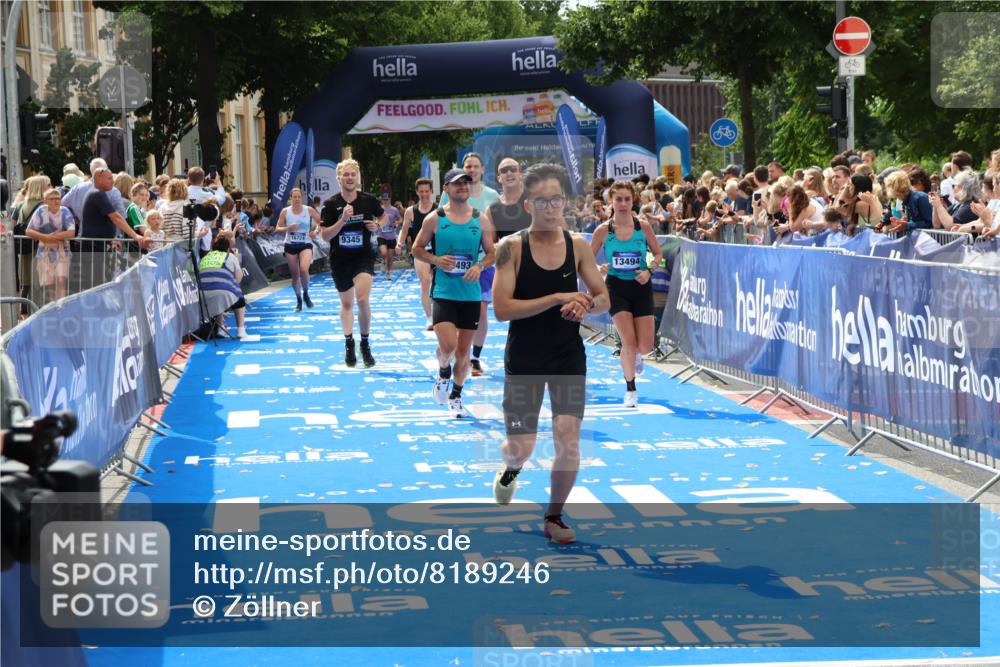 29.06.2025 - hella hamburg halbmarathon Zöllner http://msf.ph/oto/8189246 29.06.2025 10:34:05 Ziel 9345, 9519, 11019, 11227, 13066, 13493, 13494, 14448, 15268, 16724, 17877 meine-sportfotos.de