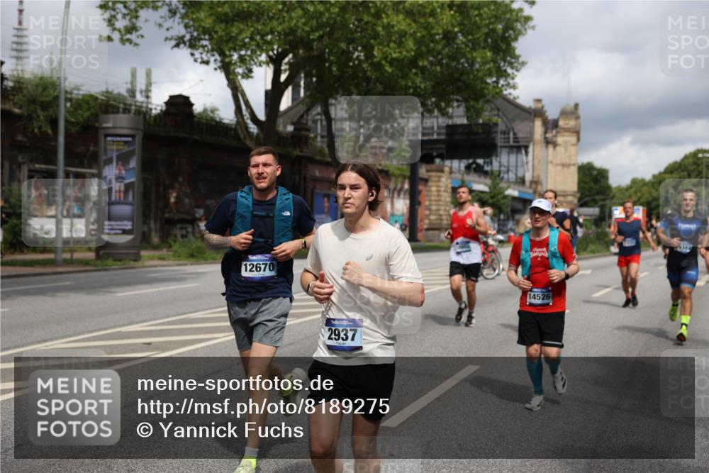 29.06.2025 - hella hamburg halbmarathon Yannick Fuchs http://msf.ph/oto/8189275 29.06.2025 10:43:49 20KM 2013, 2504, 2516, 2878, 2889, 2937, 3414, 3543, 3562, 3692, 4017, 4832, 5460, 5978, 6115, 7100, 7332, 7657, 8112, 8437, 8454, 8813, 9126, 9200, 9463, 9491, 9551, 9597, 9619, 9723, 9924, 9965, 10189, 11339, 11819, 11977, 12035, 12271, 12670, 13159, 13225, 13690, 13976, 14526, 14838, 15519, 15523, 15966, 16114, 16653, 16731, 16738, 16843, 16877, 16891, 17001, 17753, 17908, 18058, 18350, 18926, 18960, 19109 meine-sportfotos.de