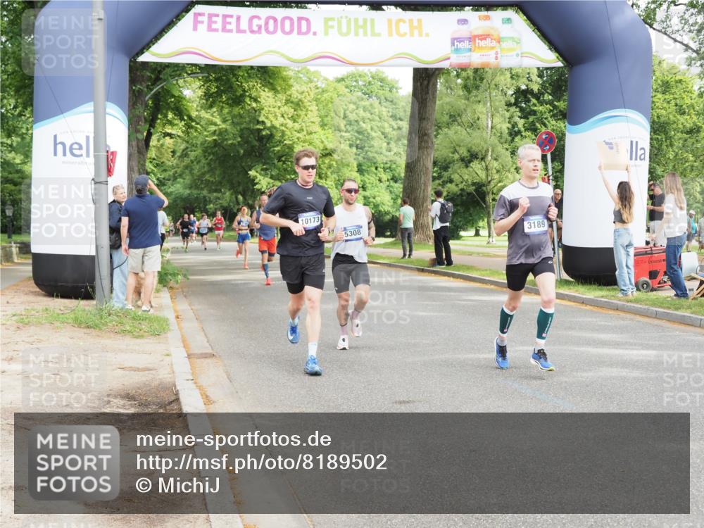 29.06.2025 - hella hamburg halbmarathon MichiJ http://msf.ph/oto/8189502 29.06.2025 10:19:32 Zwischen KM18-KM19 3189, 5308, 10173, 16818 meine-sportfotos.de