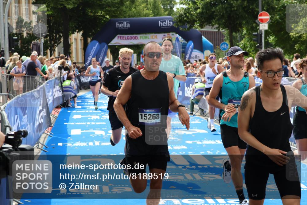 29.06.2025 - hella hamburg halbmarathon Zöllner http://msf.ph/oto/8189519 29.06.2025 10:34:08 Ziel 9345, 9376, 11019, 11202, 11227, 13066, 13493, 13494, 14448, 15268, 16724, 17751, 17877 meine-sportfotos.de