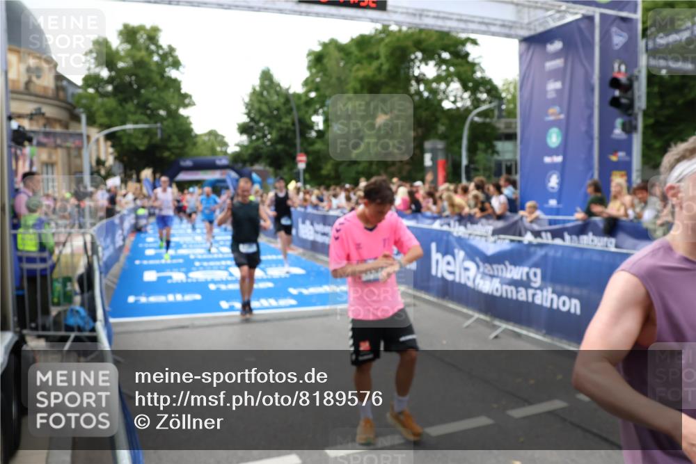 29.06.2025 - hella hamburg halbmarathon Zöllner http://msf.ph/oto/8189576 29.06.2025 10:44:30 Ziel 1057, 1902, 4310, 4691, 7191, 7322, 8928, 12327, 12554, 14464, 14667, 16803, 17729, 18765, 18806 meine-sportfotos.de