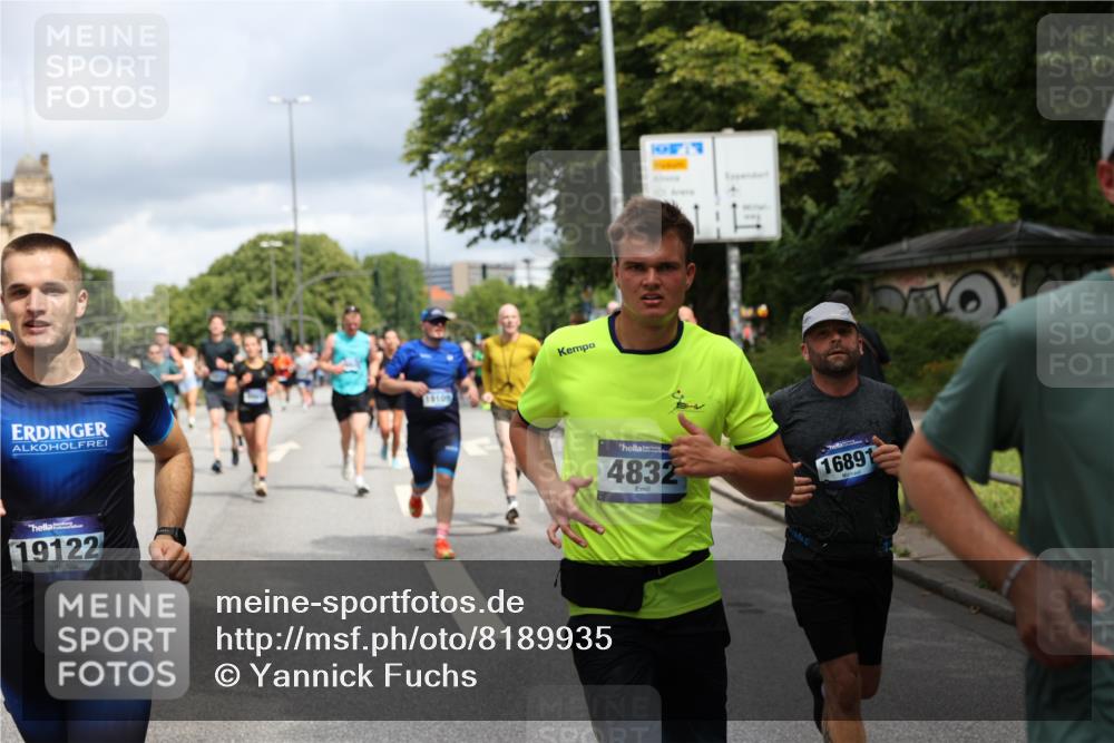 29.06.2025 - hella hamburg halbmarathon Yannick Fuchs http://msf.ph/oto/8189935 29.06.2025 10:43:51 20KM 2013, 2504, 2516, 2878, 2937, 3414, 3543, 3562, 3692, 4017, 4832, 5460, 5978, 6115, 7100, 7332, 7657, 8437, 8454, 8813, 9200, 9463, 9491, 9551, 9597, 9619, 9723, 9924, 9965, 10189, 11339, 11819, 12035, 12203, 12271, 12670, 13159, 13225, 13690, 13976, 14526, 14838, 15519, 15523, 15620, 15966, 16403, 16653, 16731, 16738, 16843, 16877, 16891, 17001, 17753, 17908, 18058, 18350, 18926, 18960, 19109 meine-sportfotos.de